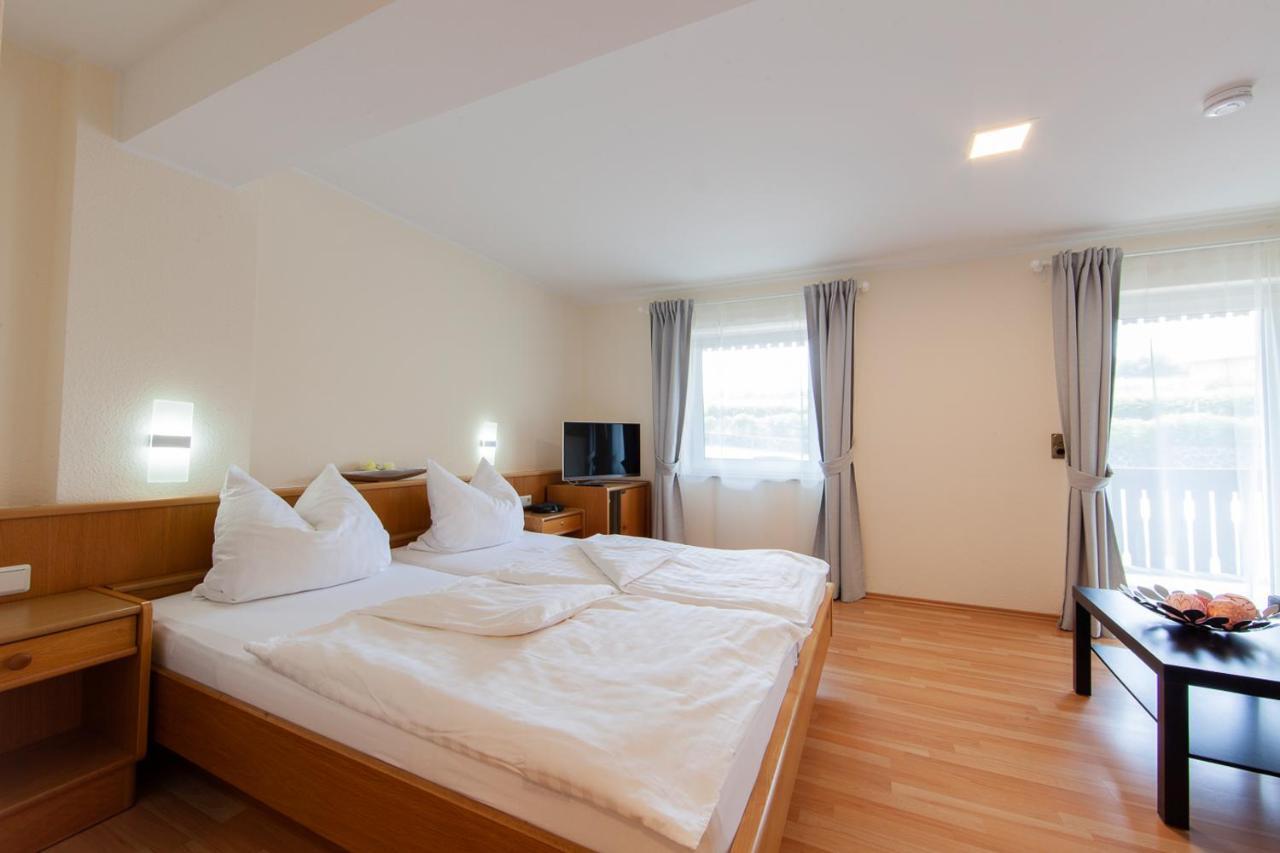 Appartementhaus Eifeladventures Berlingen Kültér fotó